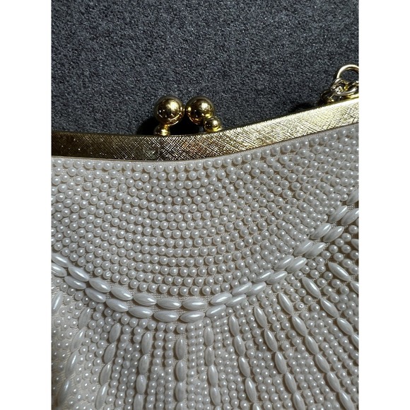 Vintage Beaded Handbag Purse Evening Bag Made In Hong Kong. Gold Tone Closure - Picture 7 of 14